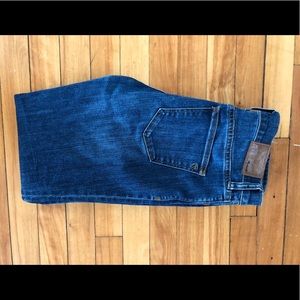 Madewell 9” "High Riser" in Dayton Wash. Size 27.